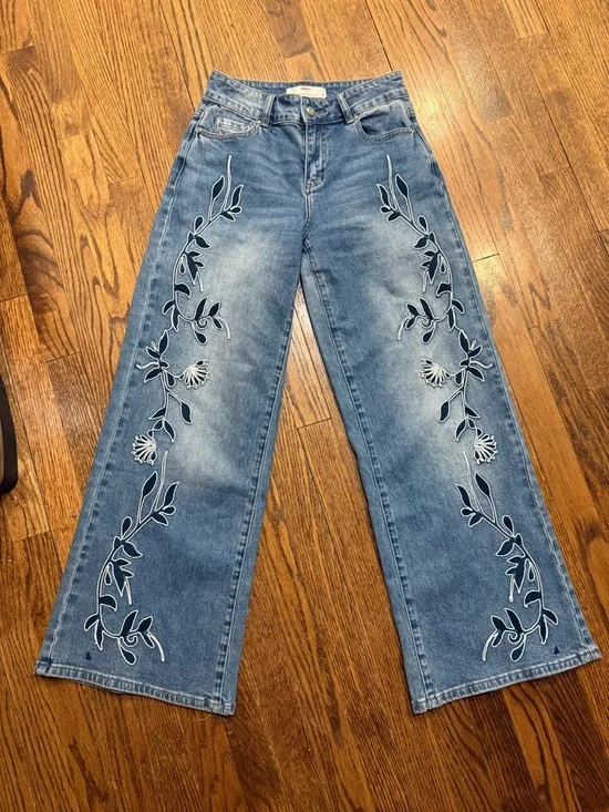 NWOT Anthropologie x Siempre Zoey Embroidered Wide Leg High Rise Jeans - Picture 8 of 8